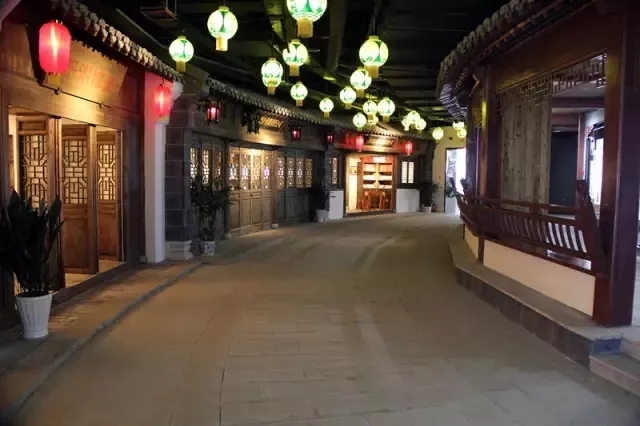 历史文化展厅.webp.jpg